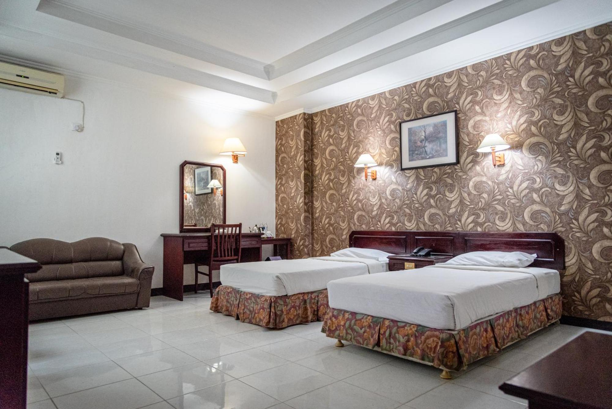 Melin Hotel Tanjungpinang ภายนอก รูปภาพ