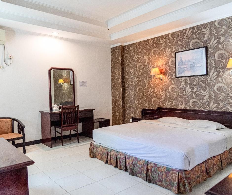 Melin Hotel Tanjungpinang ภายนอก รูปภาพ